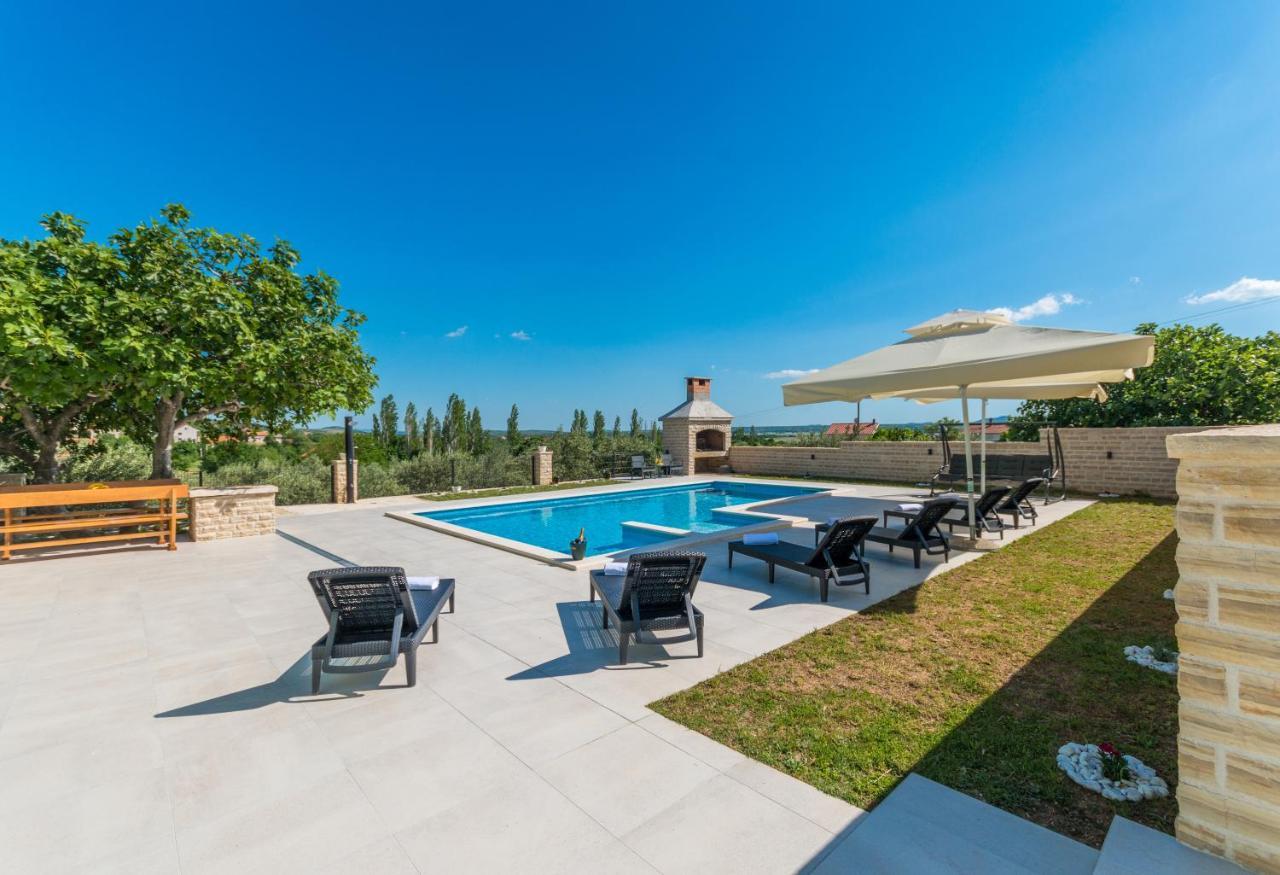 Poolincluded - Holiday Home Maslina Lisane Ostrovicke Eksteriør bilde
